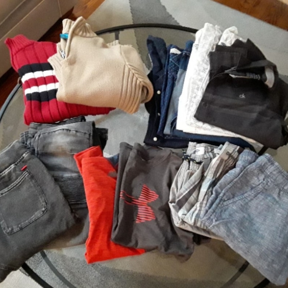 Assorted Clothing Bundle